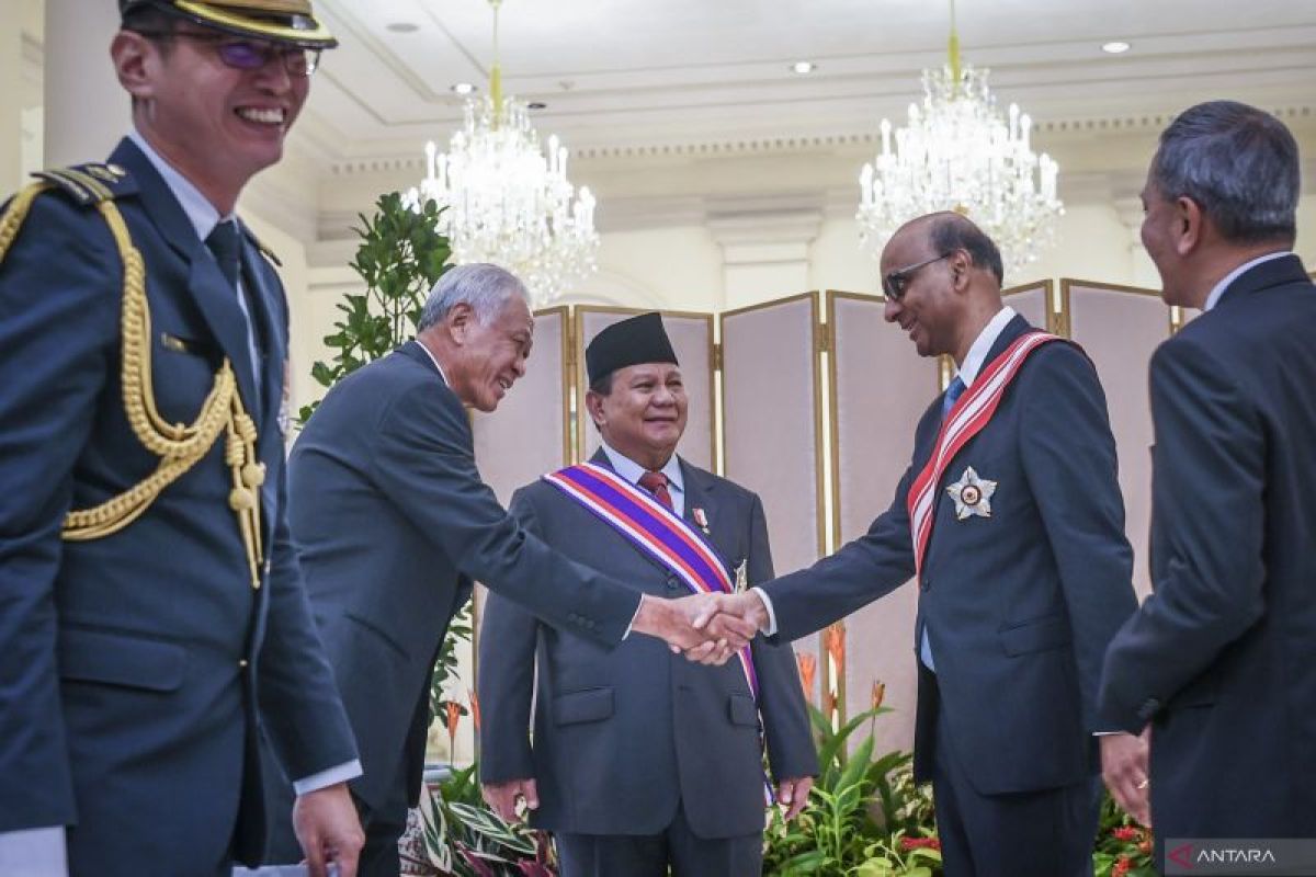 Menhan Prabowo terima Darjah Utama Bakti dari Presiden Singapura