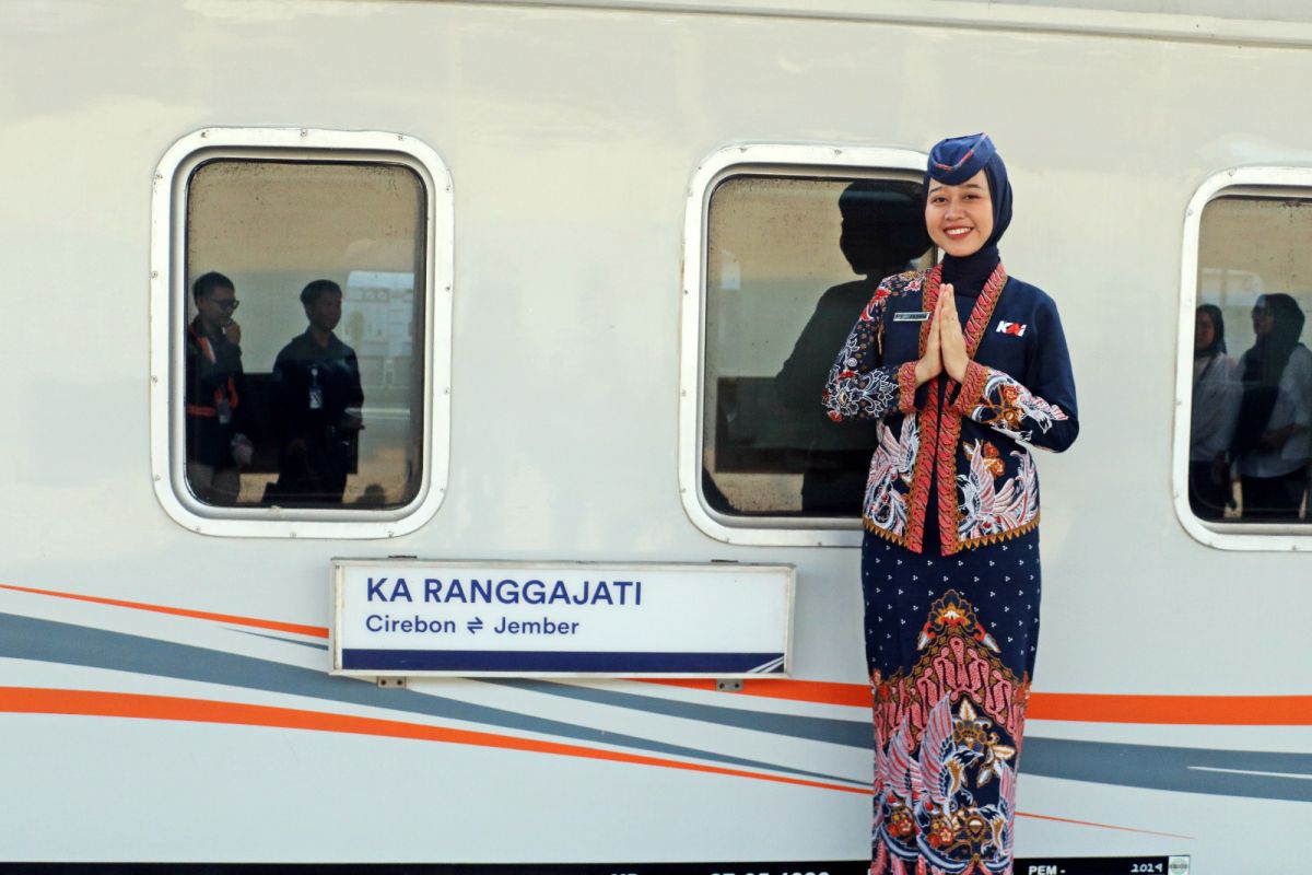 KAI Cirebon sediakan 61.800 tiket angkutan Natal dan tahun baru 2024