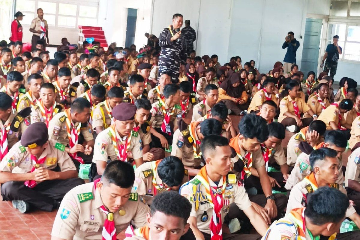 TNI AL ajak 381 anggota Pramuka lakukan pelayaran lingkar Nusantara