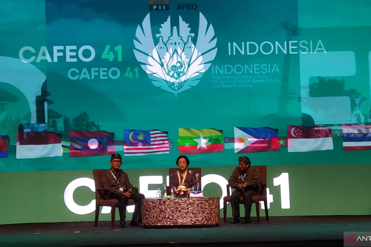 Megawati sebut insinyur di Indonesia perlu berpolitik untuk negara