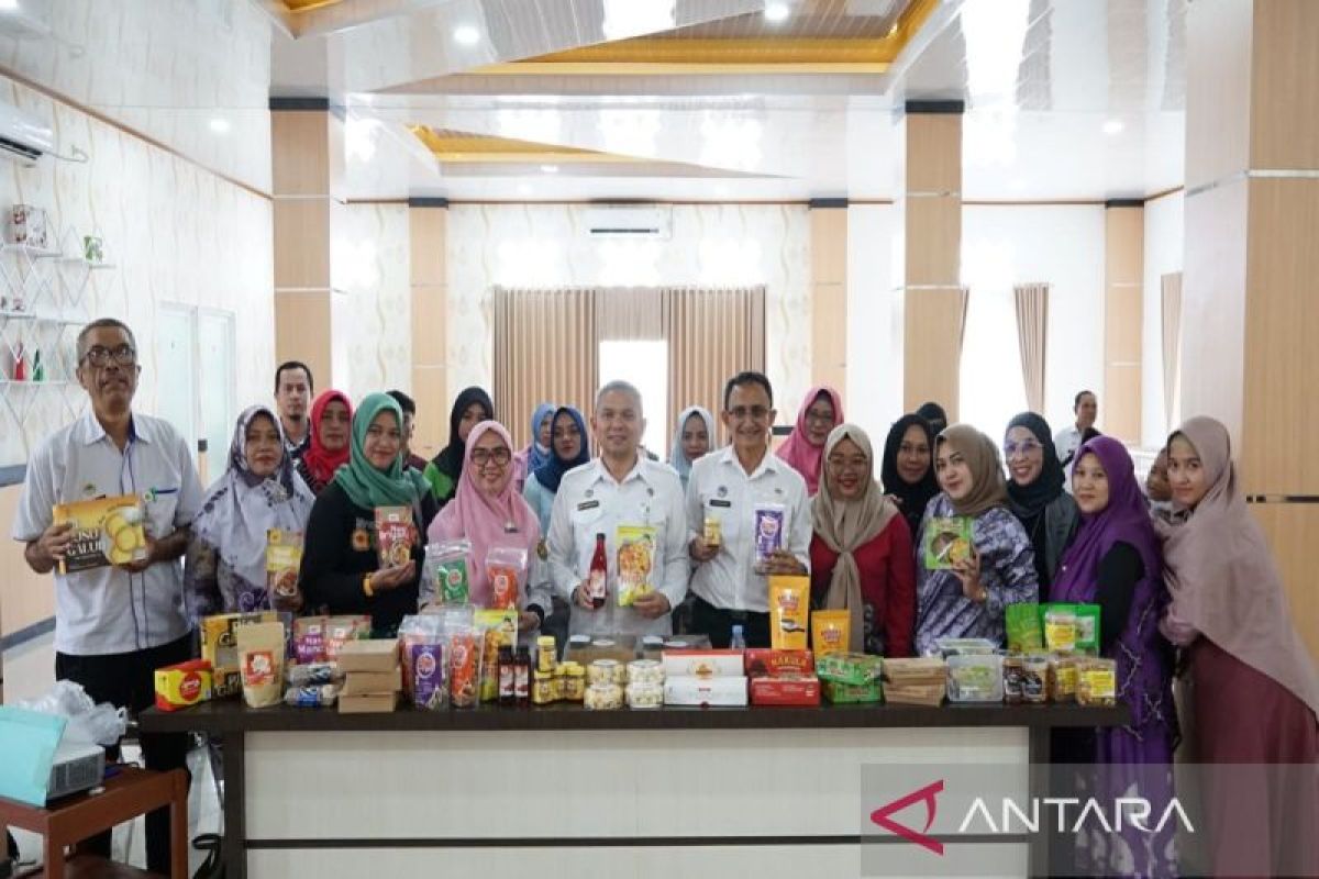 115 pelaku IKM di Banjarmasin terima sertifikasi produk halal