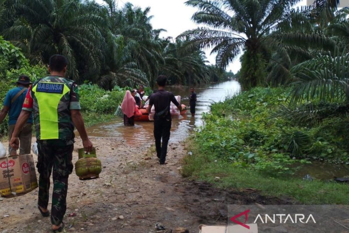 Banjir masih genangi permukiman warga di Aceh Selatan