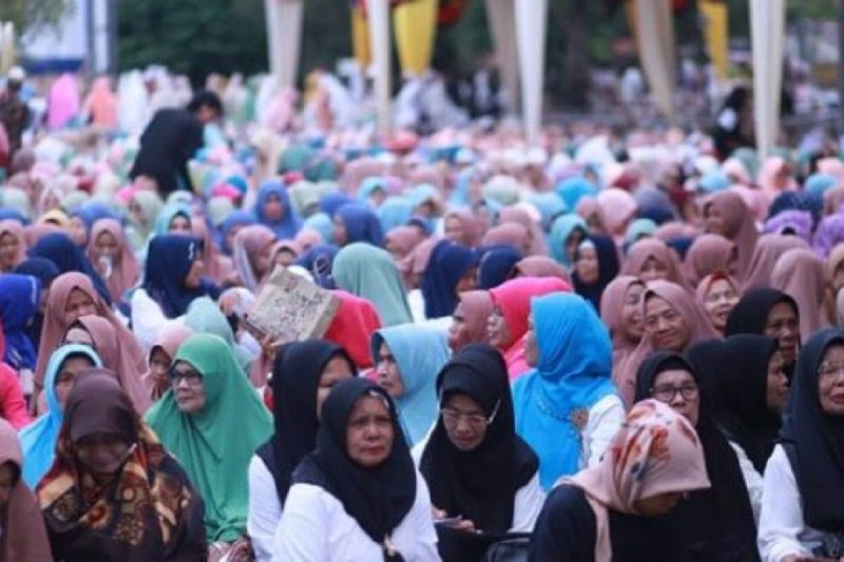 20 ribu jamaah meriahkan dakwah yasinan se-Sumatera Barat di Kota Solok