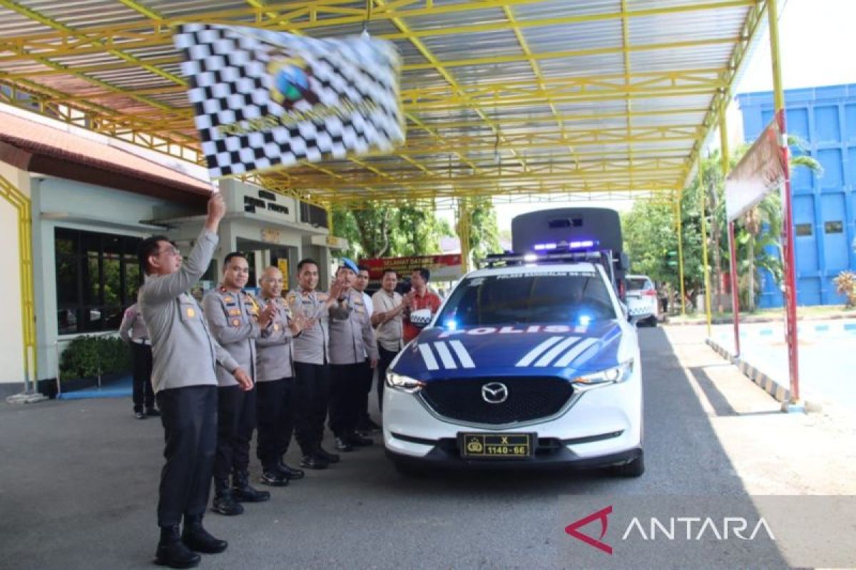 Polres Bangkalan kirim paket bantuan kemanusiaan untuk warga Palestina