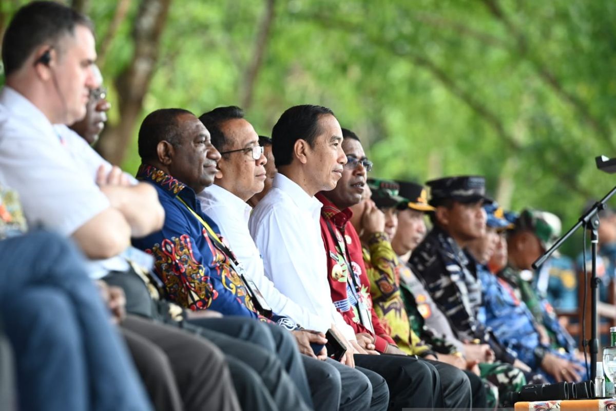 Jokowi: Sail Teluk Cendrawasih 2023 makin menduniakan Papua