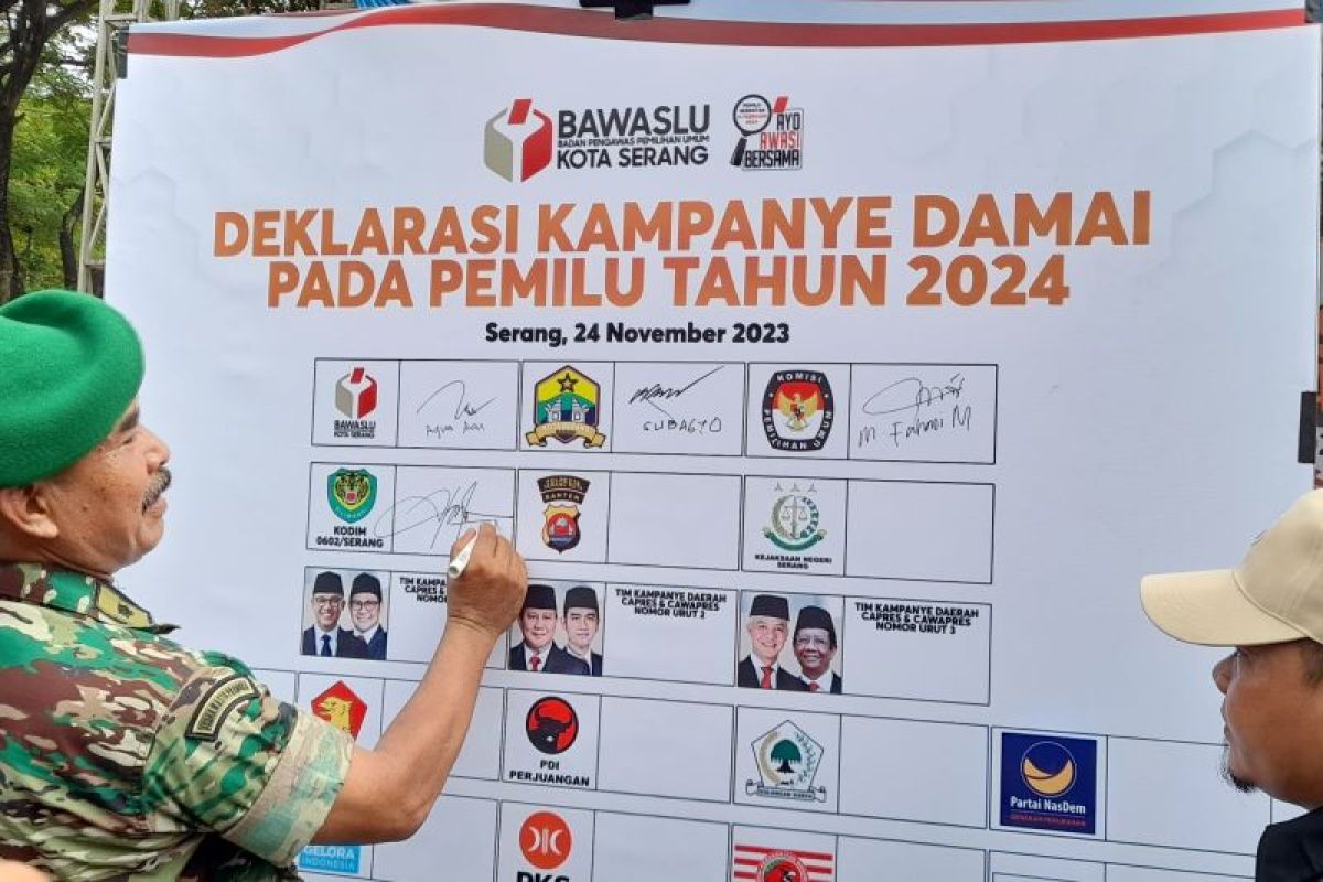 Bawaslu Kota Serang deklarasikan kampanye damai Pemilu 2024