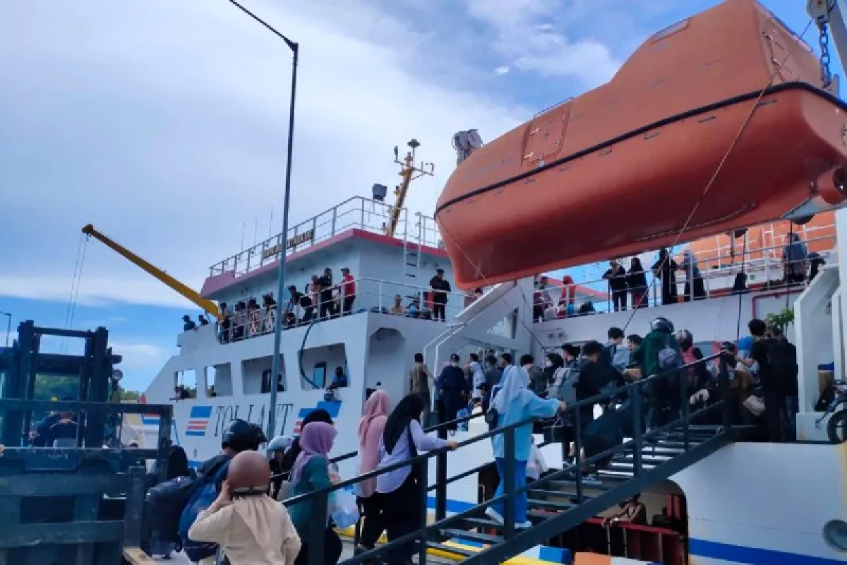 Pelayaran kapal dari Aceh Jaya ke Simeulue lancar