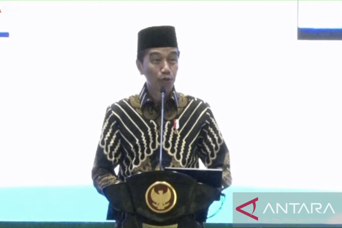 Jokowi tekankan guru bukan lagi sekadar seorang yang digugu