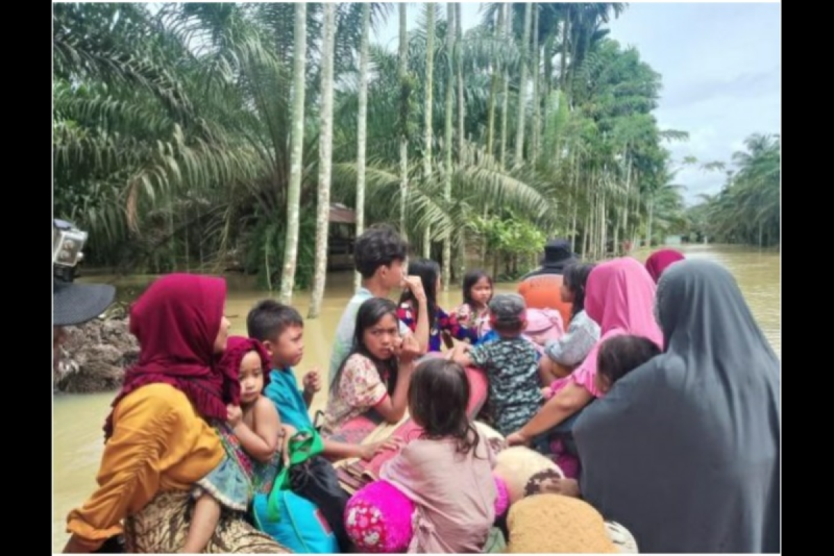 BNPB: 251 warga Aceh Selatan bertahan di pengungsian akibat banjir