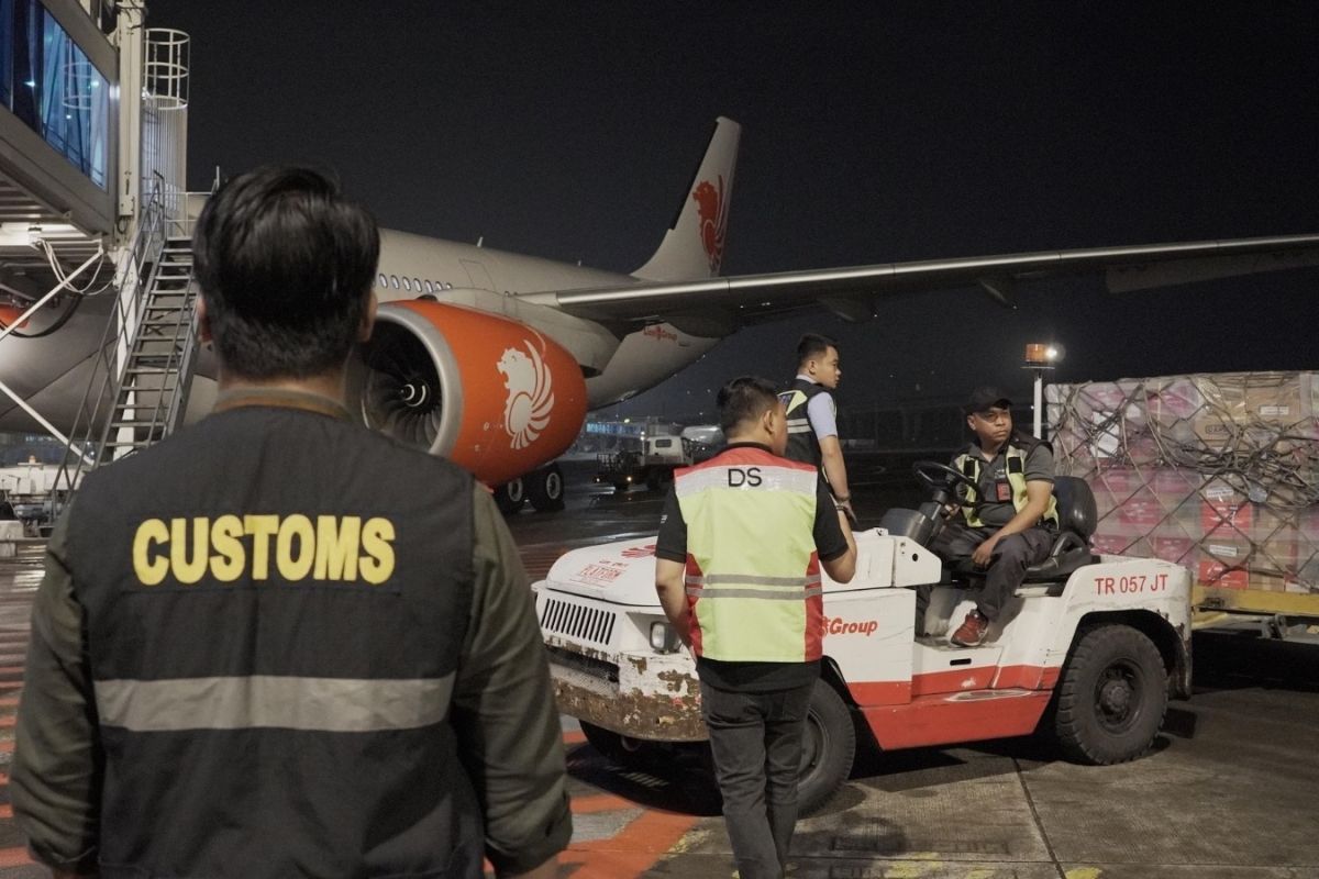 Bea Cukai Soekarno-Hatta Bantu Kelancaran Pengiriman Bantuan Kemanusiaan untuk Palestina