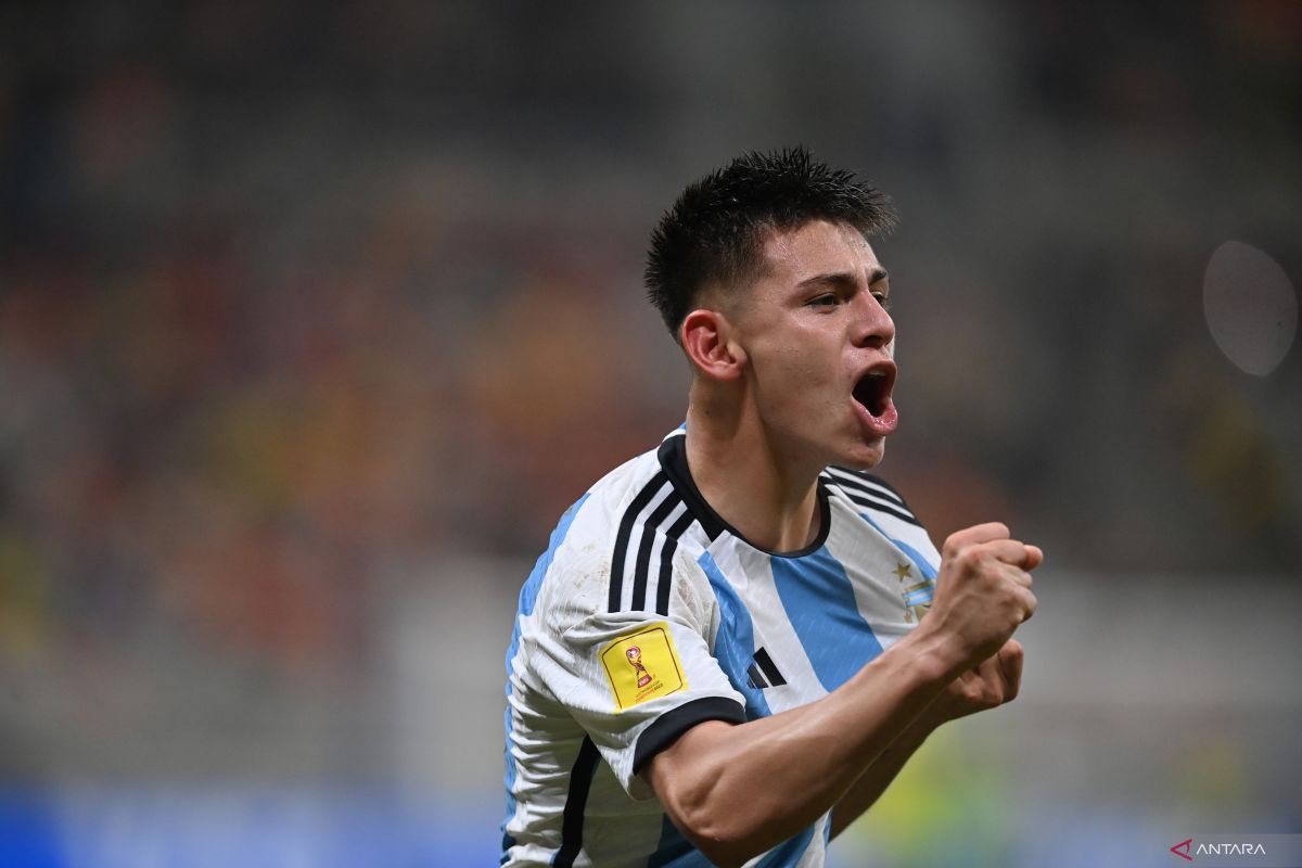 Hasil pertandingan perempat final Piala Dunia U-17: Trigol Echeverri bawa Argentina bungkam Brazil 3-0