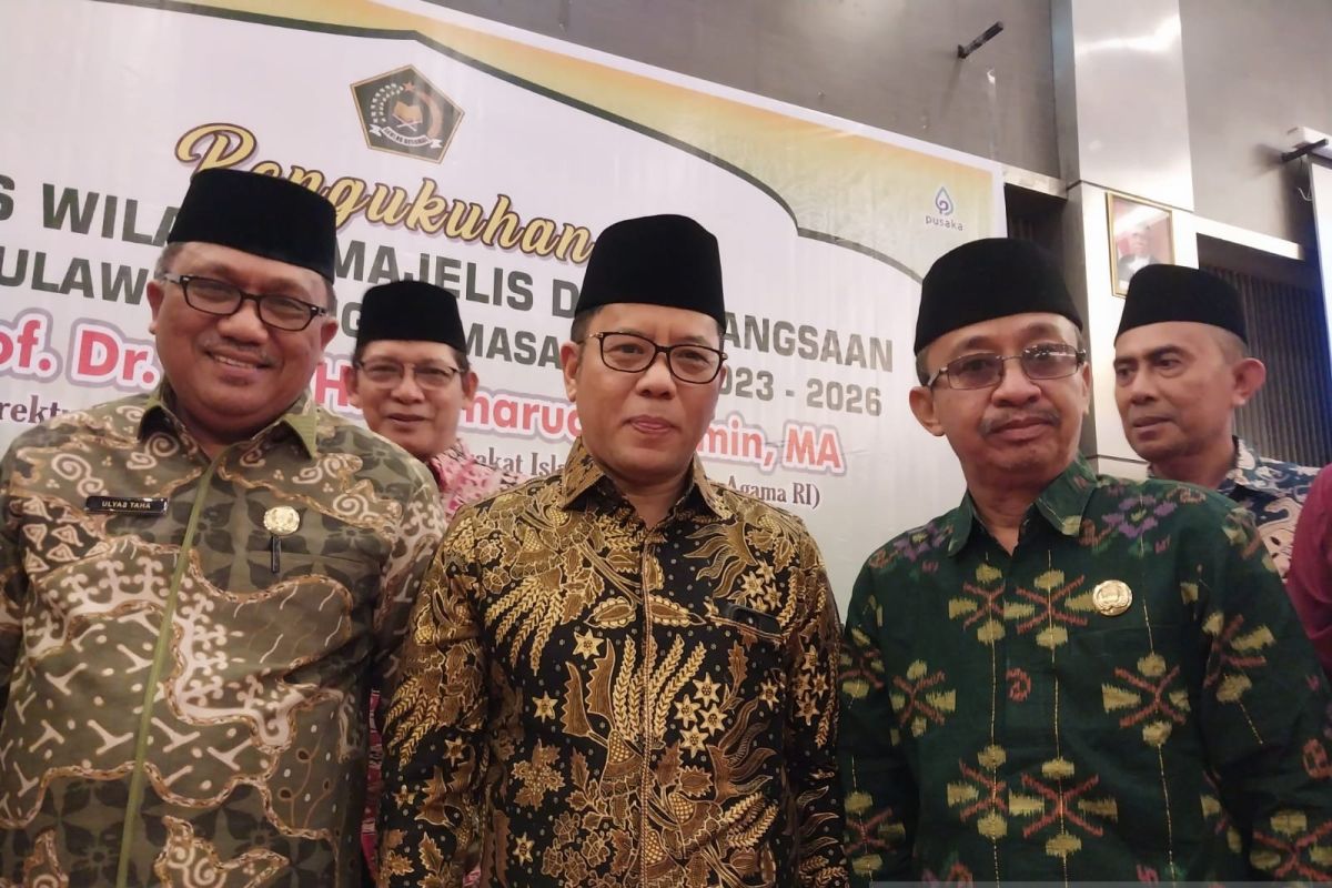 Direktur Jenderal Bimas Islam meminta para dai bertransformasi