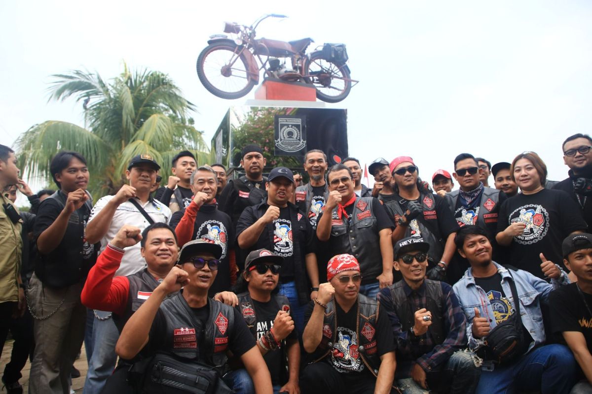 Wali Kota Arief: Tugu Benteng Kondusif tanda persatuan komunitas roda dua