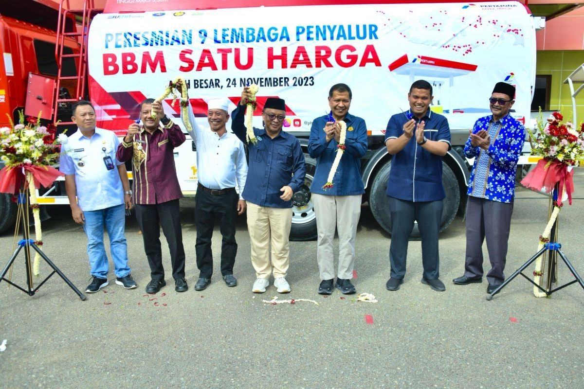 BPH Migas meresmikan secara serentak sembilan penyalur BBM Satu Harga klaster Sumatera