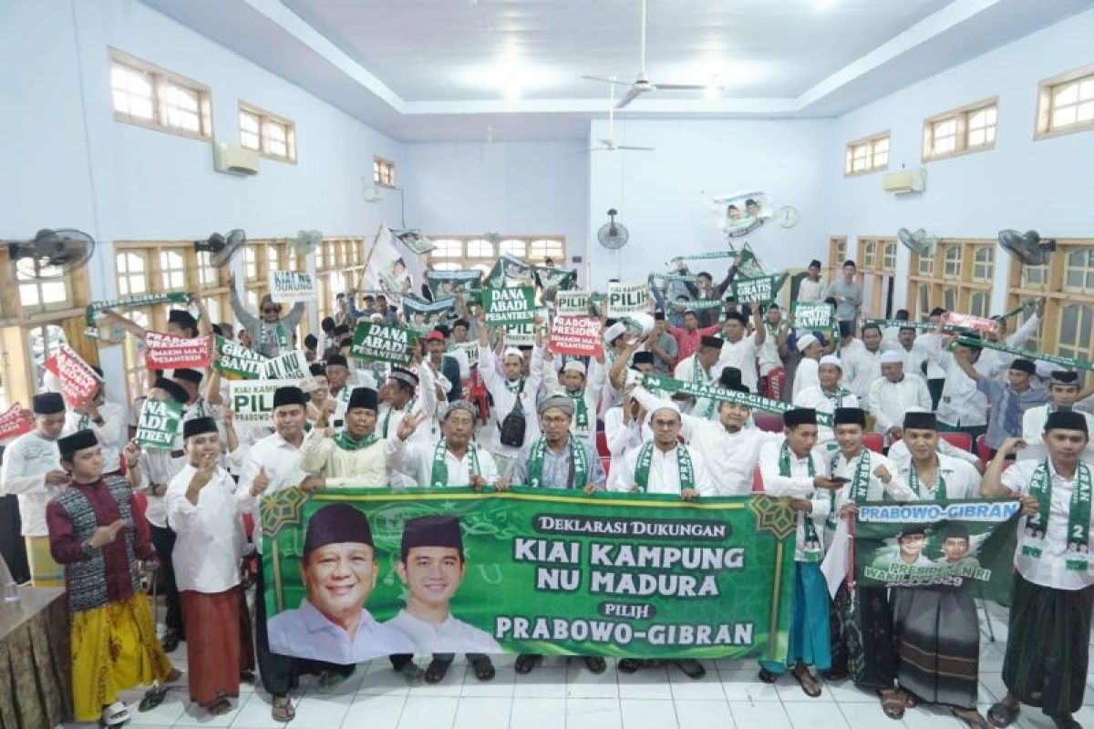 Kiai di Sampang deklarasi dukungan untuk pasangan Prabowo-Gibran