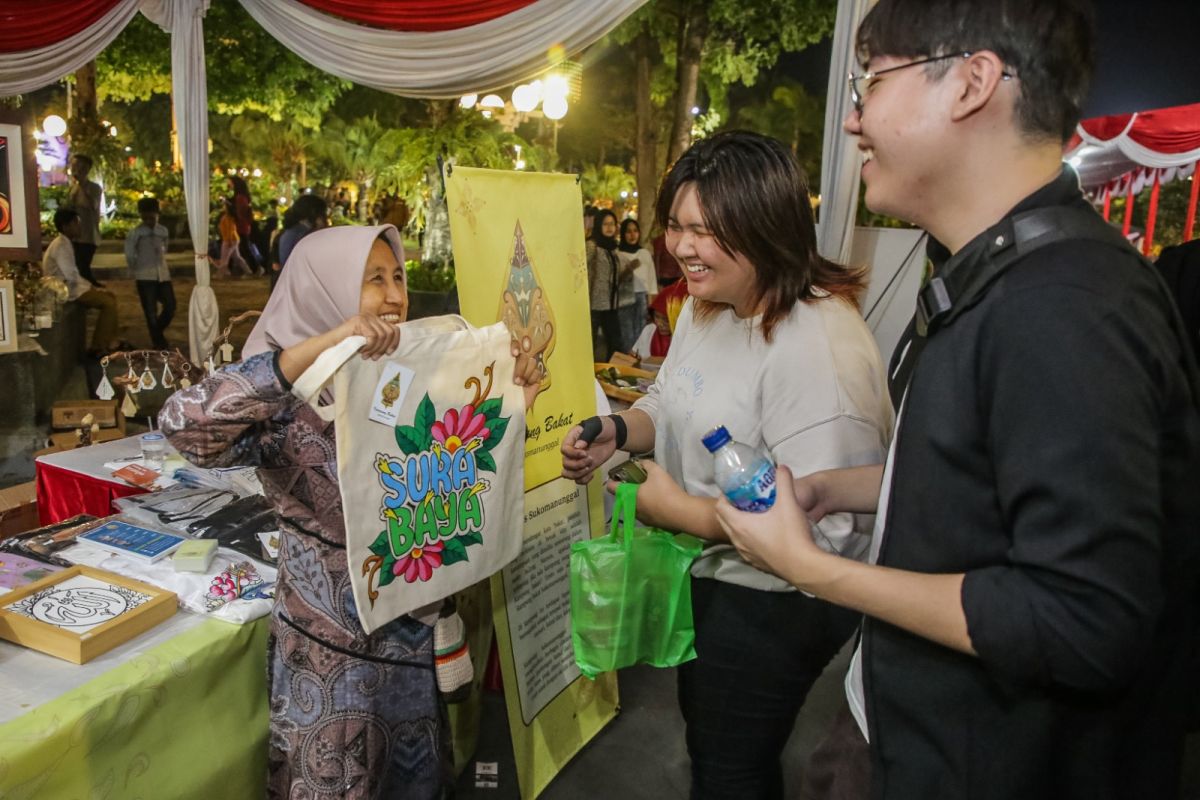 Wali Kota Surabaya dorong produk UMKM tembus pasar Internasional