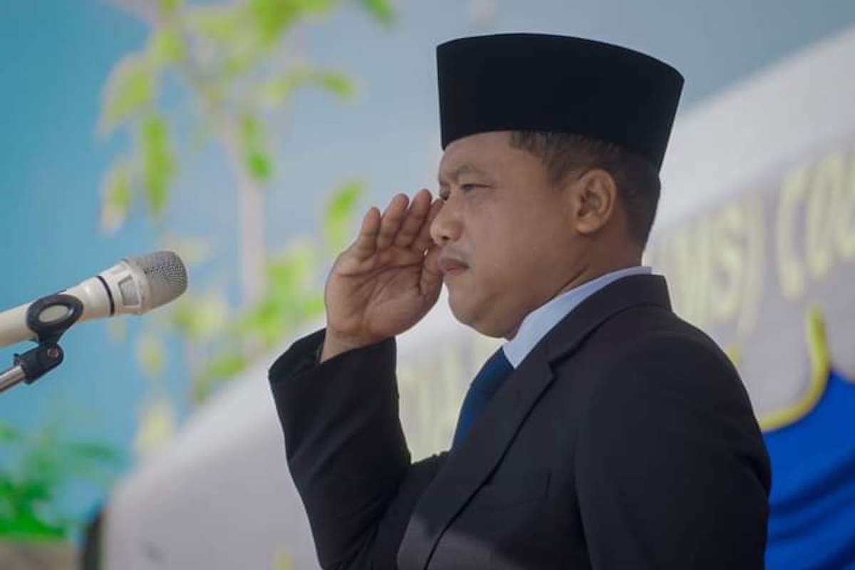 Penjabat Bupati Jasmono pimpin upacara hari guru di Malra