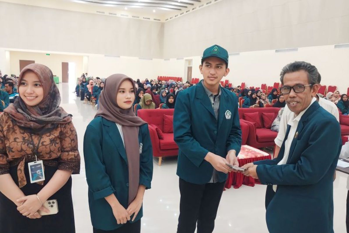 UIN-Datokarama Palu gandeng Bank Mandiri salurkan dana KIP Kuliah