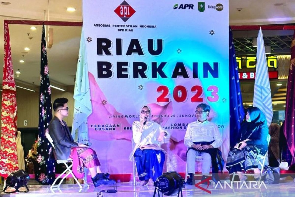 Ajak semua kalangan kenakan wastra Riau, API Riau gelar 'Riau Berkain'