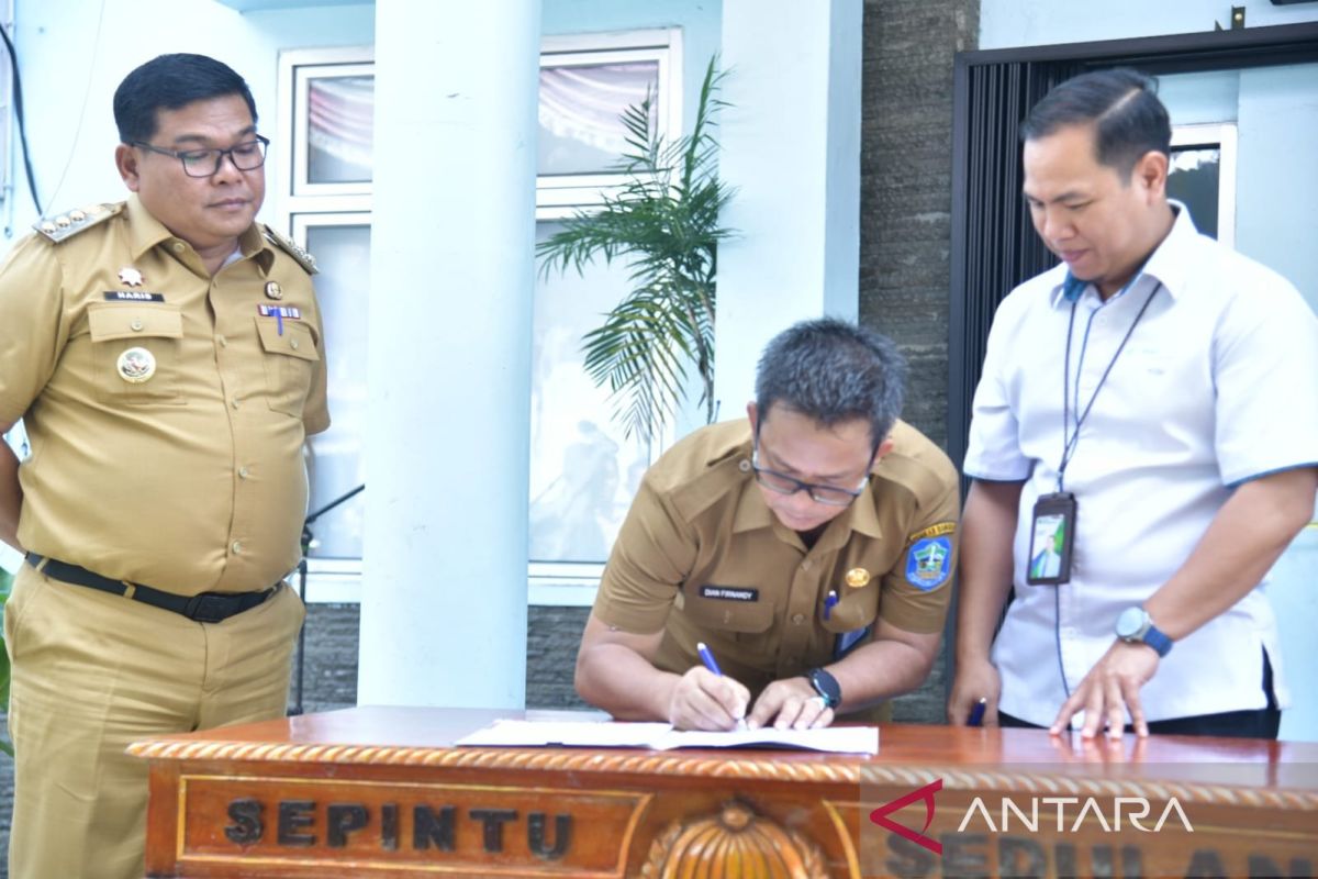 Pj Bupati Bangka resmikan layanan MPP