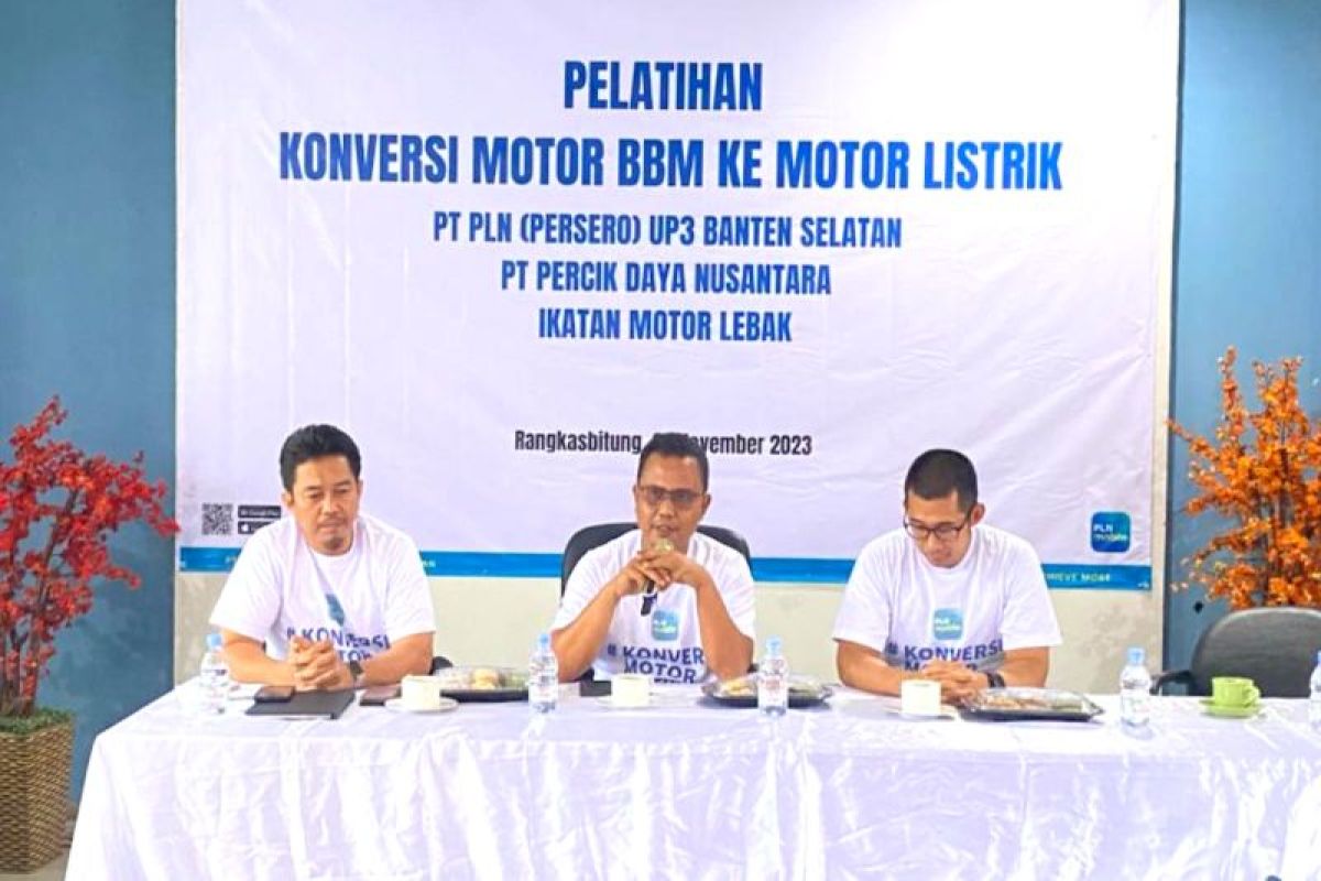 PLN Banten gelar pelatihan konversi motor listrik, dukung transisi energi