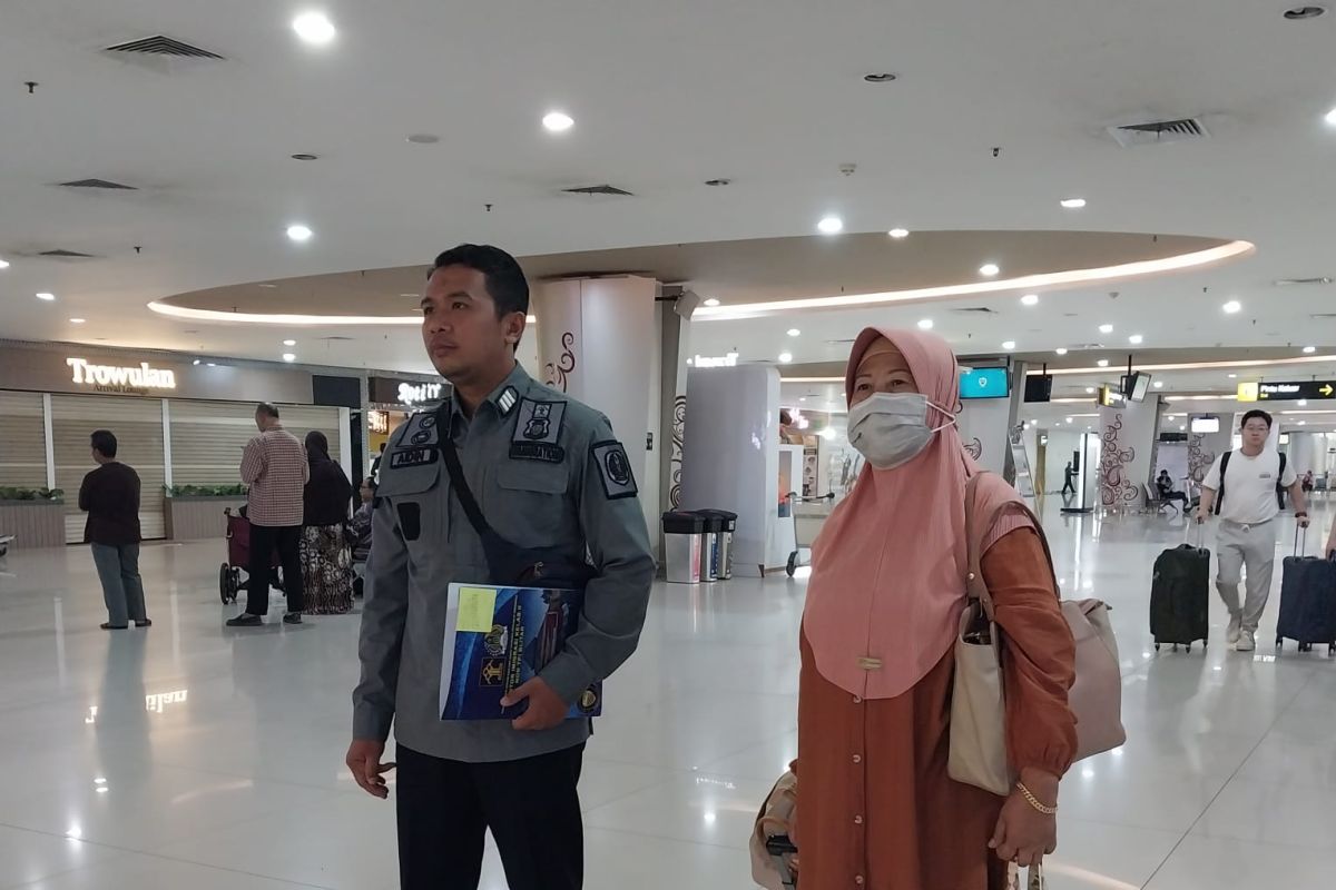 Imigrasi Blitar deportasi satu WN Taiwan mantan WNI 