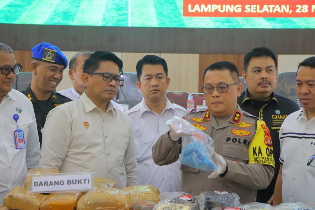 Penyitaan 113 kg sabu-sabu di Lampung