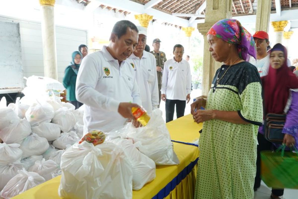 Pj Bupati minta warga Madiun manfaatkan pekarangan untuk tanam cabai