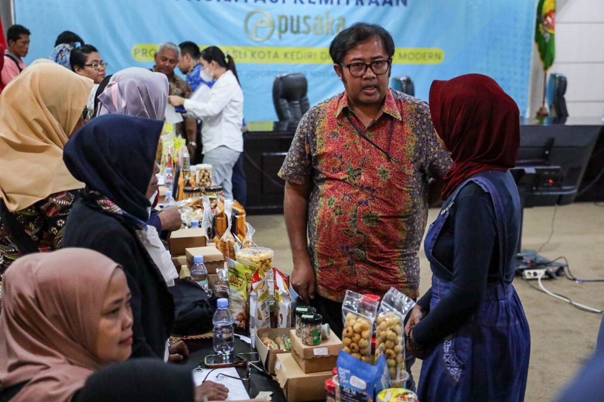 Pemkot Kediri fasilitasi produk UMKM masuk pasar ritel via kemitraan 