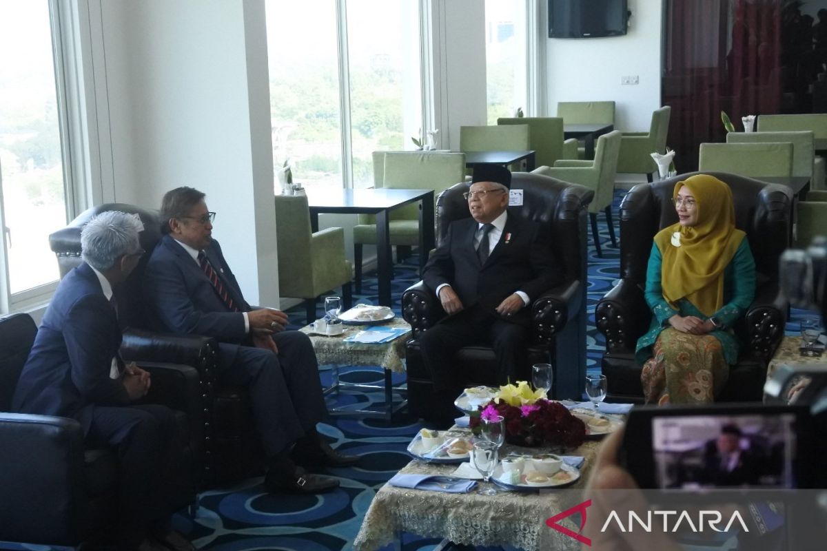 Indonesian VP discusses carbon trading with Sarawak Premier