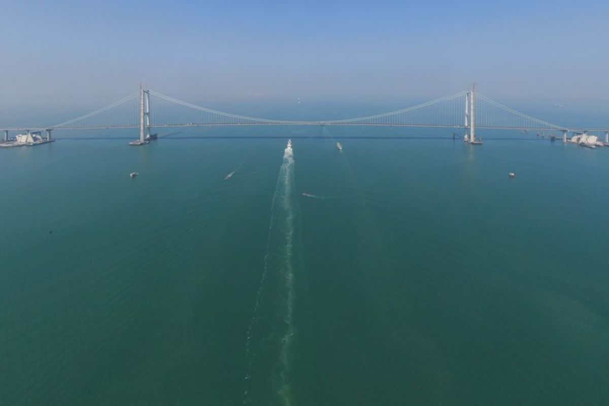 Proyek jalan raya lintas laut baru China akan segera rampung