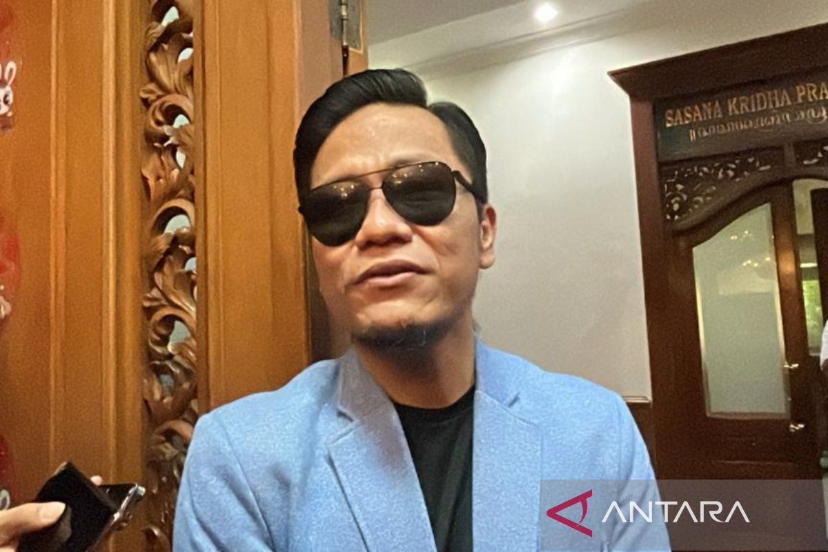 Ulama Kondang Gus Miftah bantah berikan uang agar tidak pilih Anies-Muhaimin