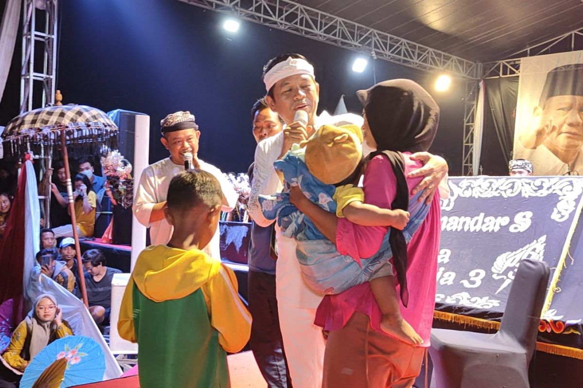 Dedi Mulyadi manfaatkan masa kampanye pemilu dengan berkeliling Jawa Barat