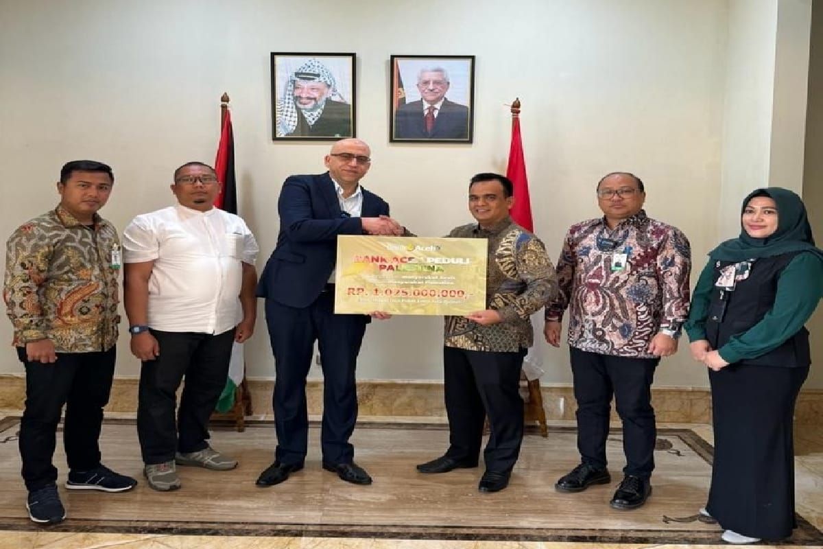 Bank Aceh serahkan donasi Rp1 miliar untuk Palestina