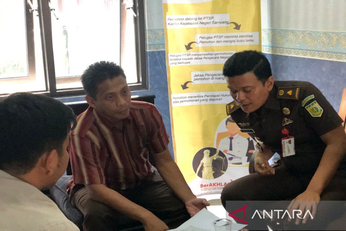 Kejari Sampang tetapkan bendahara desa tersangka korupsi BLT-DD