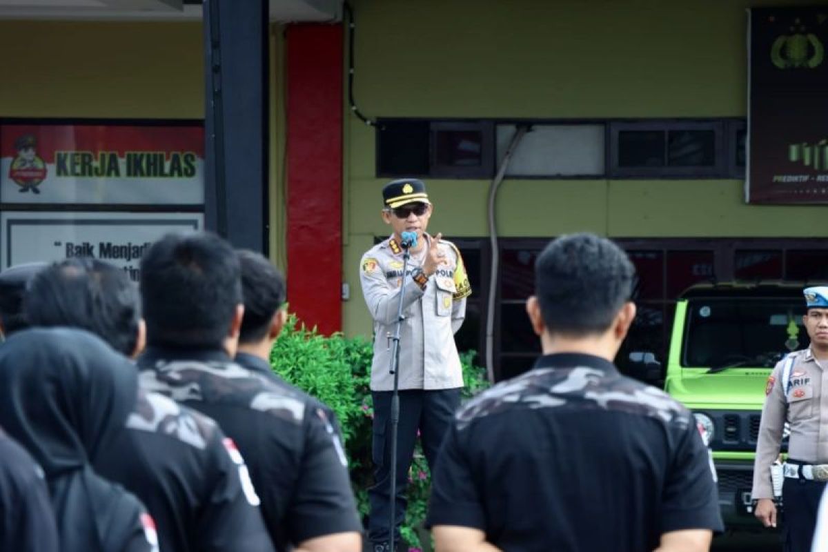 Kapolresta Banjarmasin ingatkan personel tak hadiri undangan parpol
