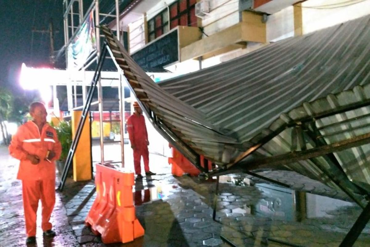 BPBD Kota Madiun minta warga waspadai bencana musim hujan