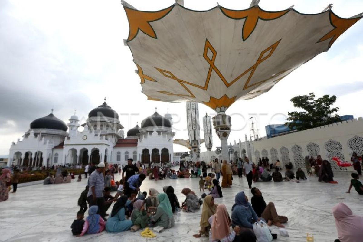 Dispar catat kunjungan wisatawan ke Banda Aceh capai 231.202 orang