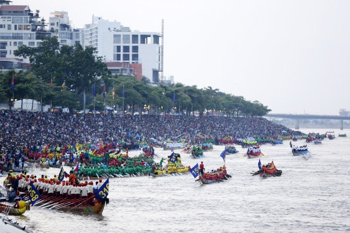 Festival Air di Kamboja sukses tarik 4,9 juta pengunjung ke Phnom Penh