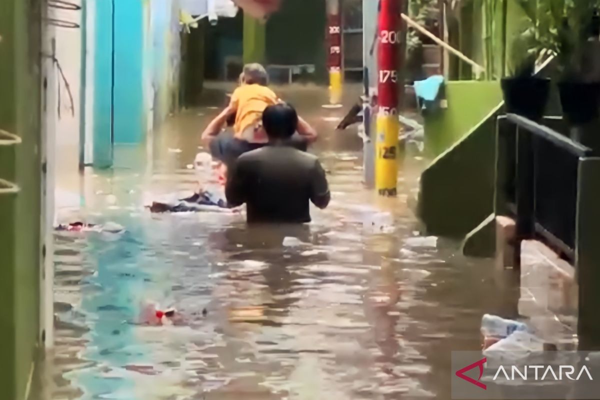 Kali Ciliwung meluap, permukiman Kebon Pala kembali kebanjiran