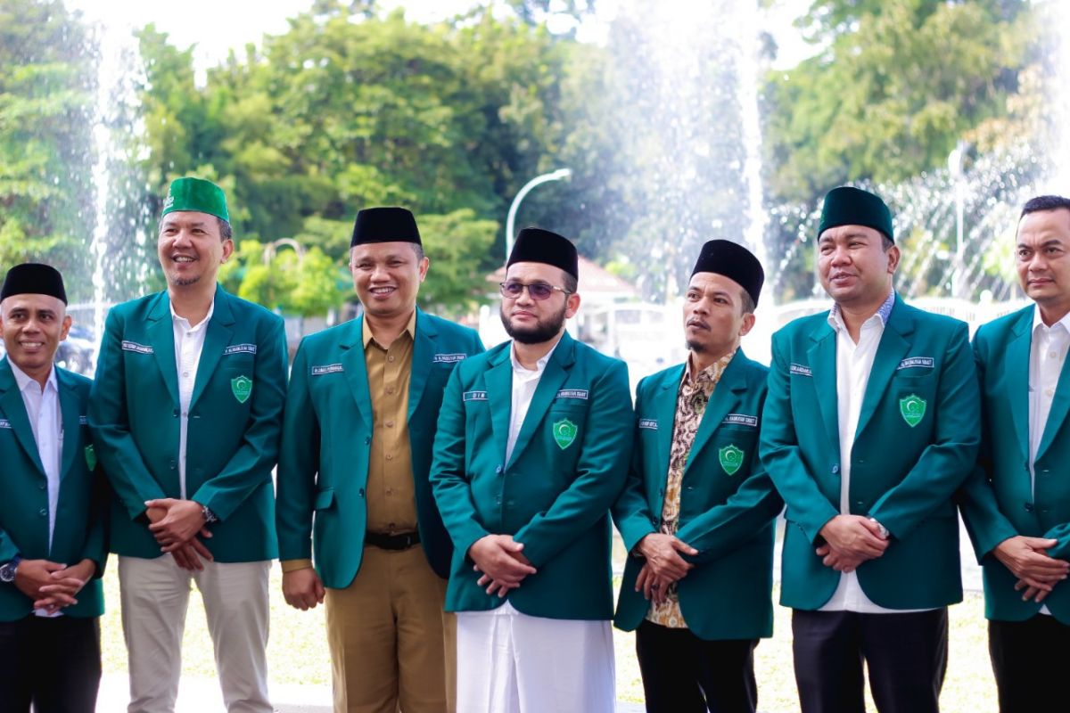 Milad ke-93 Tahun, PW Al Washliyah Sumut beri penghargaan 30 tokoh dan ulama