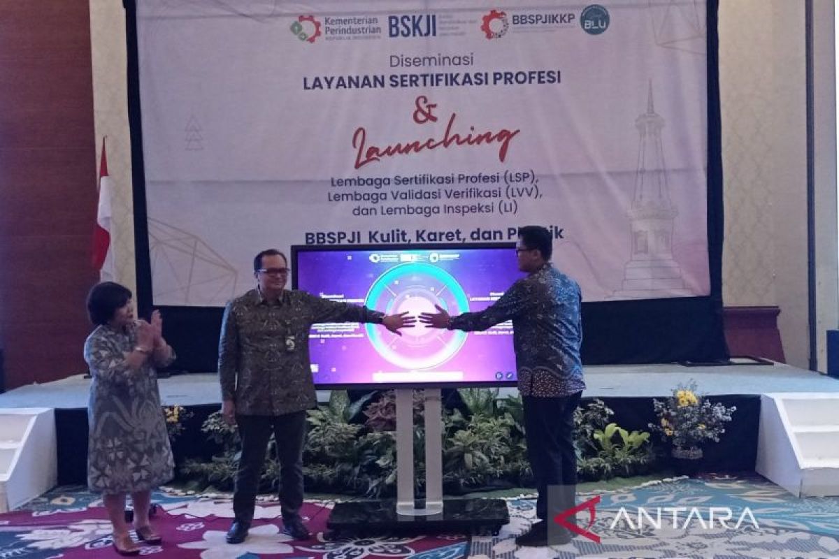 Kemenperin meluncurkan layanan sertifikasi profesi bagi pelaku industri