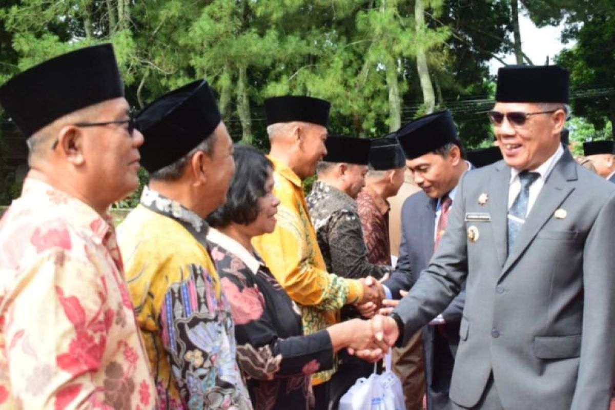 Bupati Rejang Lebong minta guru tingkatkan kemampuan mengajar