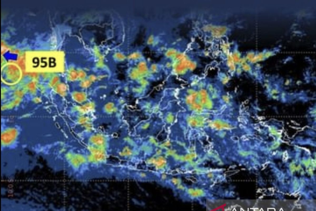 BMKG: Bibit siklon 95B pengaruhi curah hujan di kota besar Indonesia