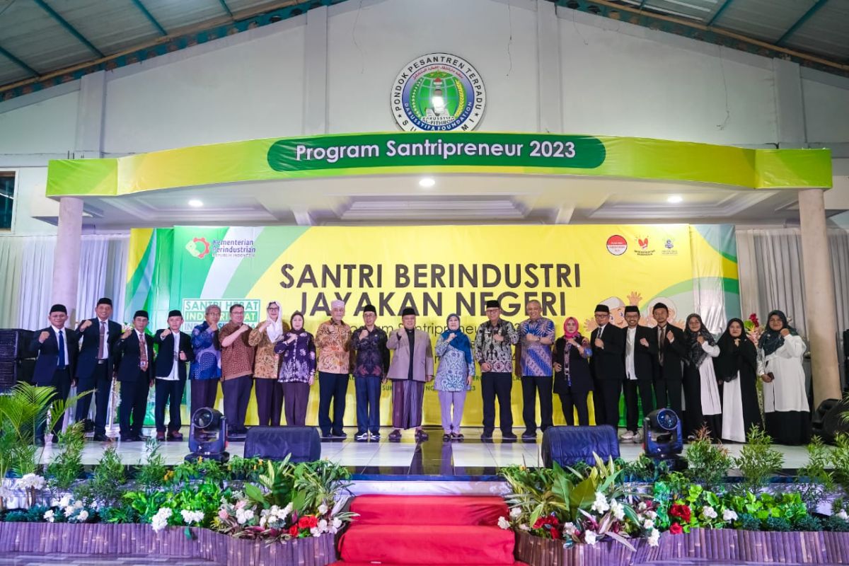 Kemenperin bina lebih dari 10 ribu Santripreneur sejak 2013