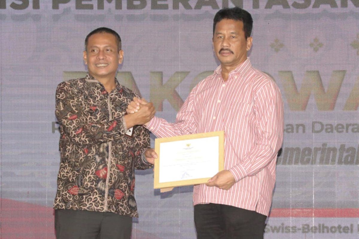 KPK RI beri penghargaan pencegahan korupsi kepada Pemkot Batam
