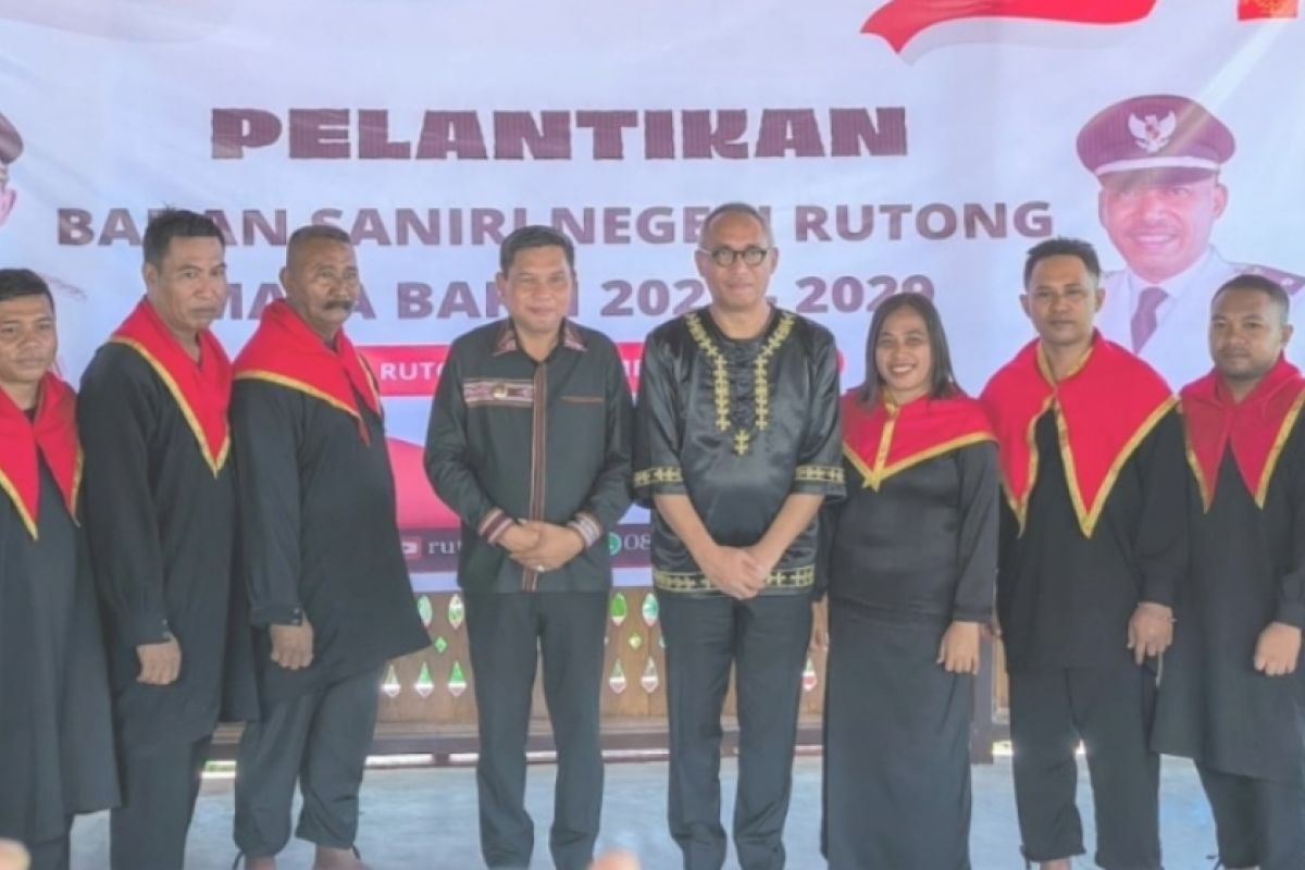 Wali Kota Ambon ingatkan perangkat desa tak terlibat kampanye Pemilu 2024