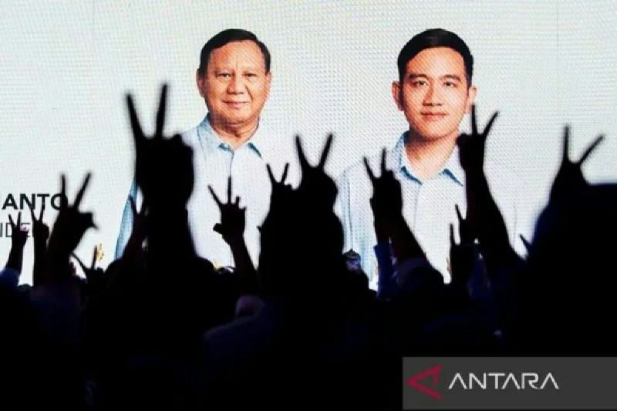 Hari ke-4 kampanye, Prabowo tetap kerja, Gibran ke Penjaringan