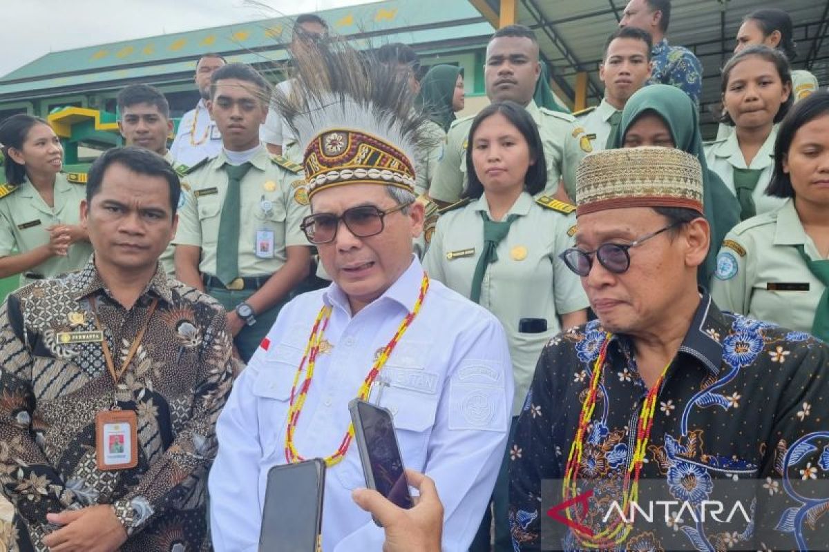 Wamentan minta Polbangtan Manokwari  cetak petani milenial