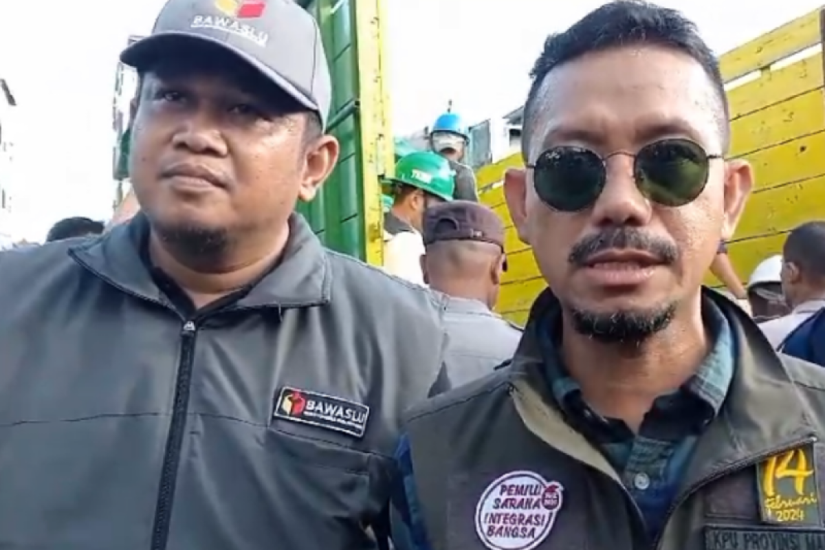KPU Maluku akan distribusikan logistik surat suara ke empat  kabupaten